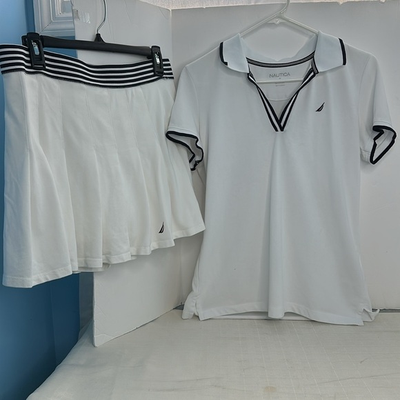 Nautica Polo top and pleated tennis Skirt set - Picture 4 of 14